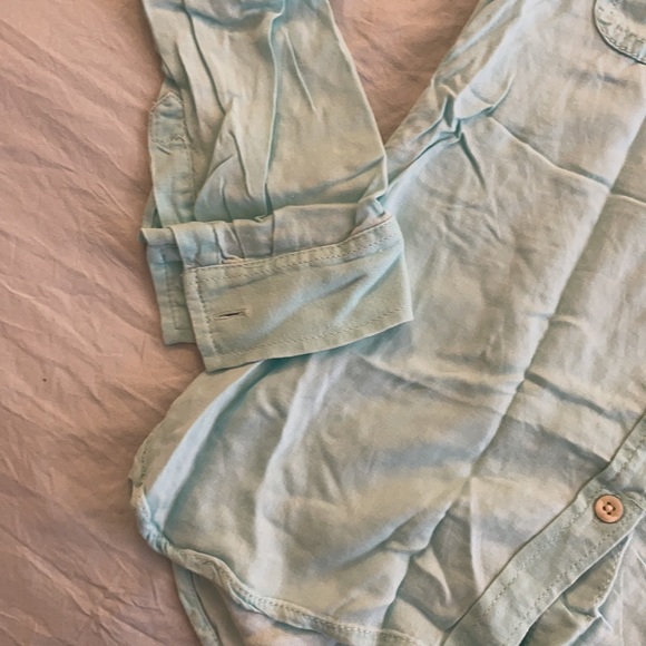 Top - Picture 3 of 5